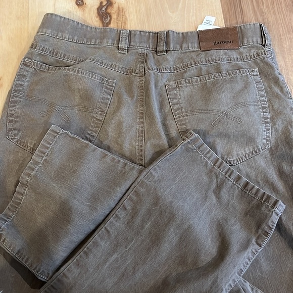 Men’s Gardeur jeans European size 52 I measure a snug 36/32 like new - Picture 4 of 4